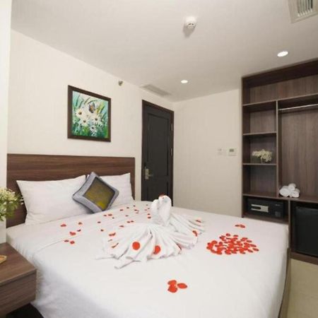 Mira Grand Hotel Куїнон Екстер'єр фото